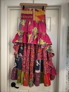 Shes1oak Kantha hi-lo ruffle skirt